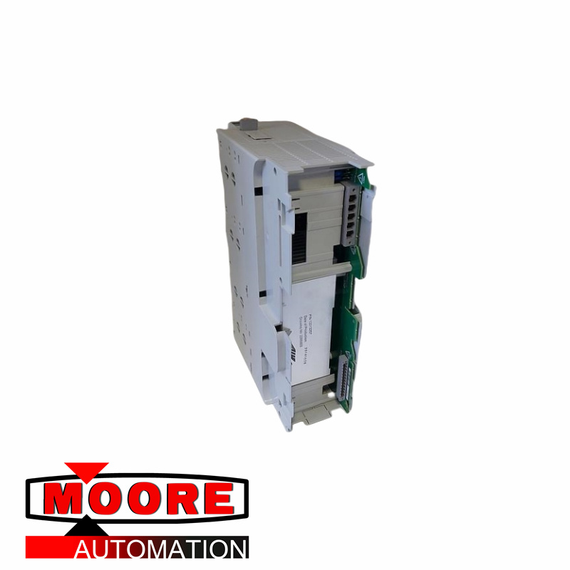 Lenze E94APNE0364 Servo Drive