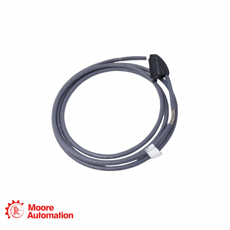 Schneider Electric BMXFCW303 Cord Set